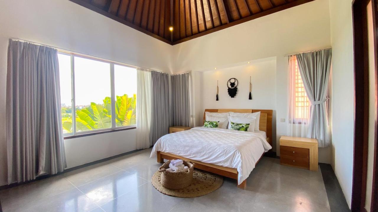 Dew Canggu Villa
